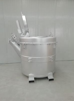 맞춤형 커버와 함께 녹은 알루미늄 전송 캔