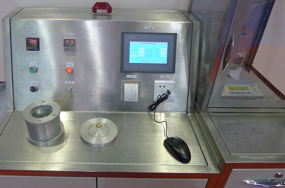 10초 미만의 응답 시간과 0.5~2L/min의 샘플 가스 유량을 특징으로 하는 수소 분석기, 자동 및 수동 교정 기능