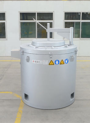 쏟아지는 입술을 가진 3000KG 50C 녹은 알루미늄 이동 국자