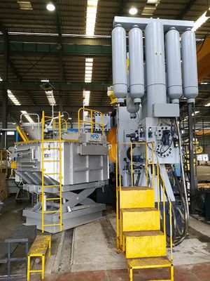 700KG 0.20MPa 알루미늄 용해를 위한 전기 투약 알루미늄 지주로